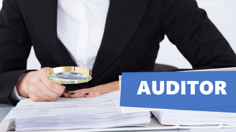 Tiêu chuẩn, điều kiện đối với kiểm toán viên hành nghề được chấp thuận kiểm toán cho đơn vị có lợi ích công chúng