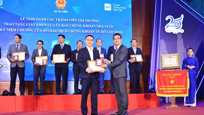 Bảo Việt kiêu hãnh  hợp sức vì sự tăng trưởng   bền vững của  thị phần chứng khoán Việt Nam