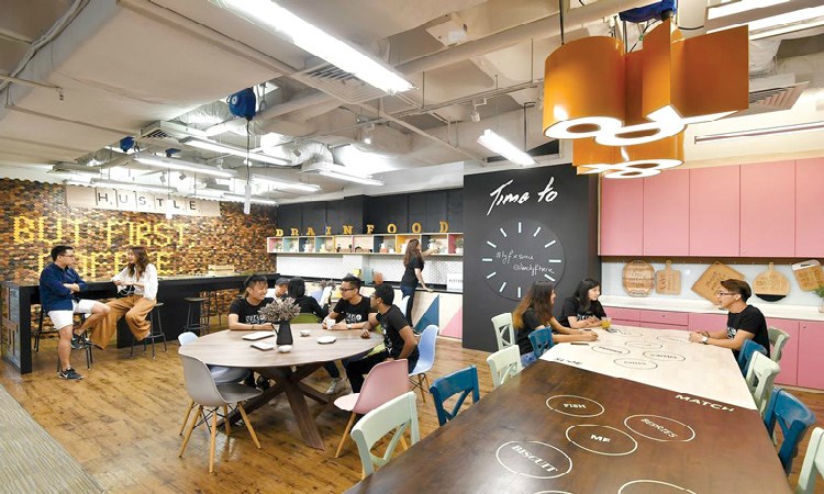 Kết quả hình ảnh cho coworking space Æ¡Ì việt nam