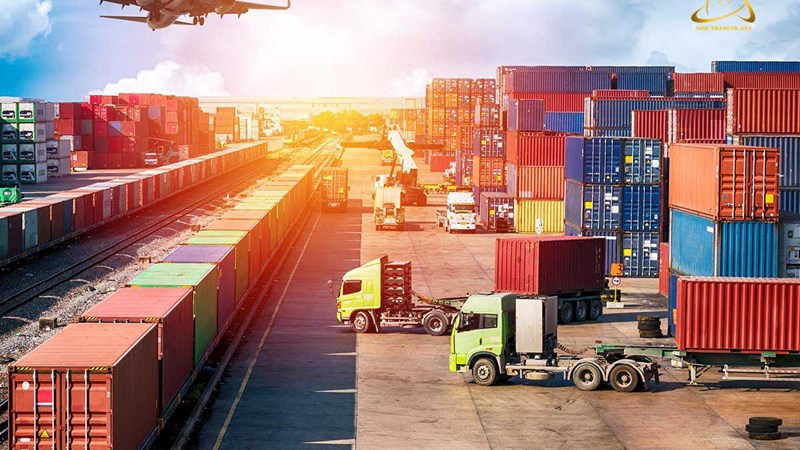 Phát triển ngành dịch vụ logistics trong bối cảnh hội nhập kinh tế quốc tế