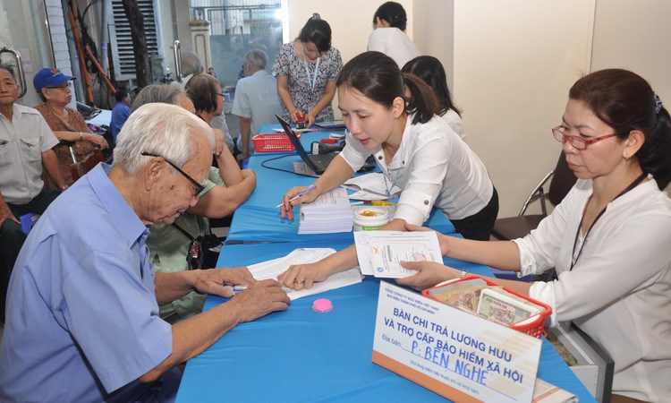 Điều kiện hưởng lương hưu khi suy giảm khả năng lao động