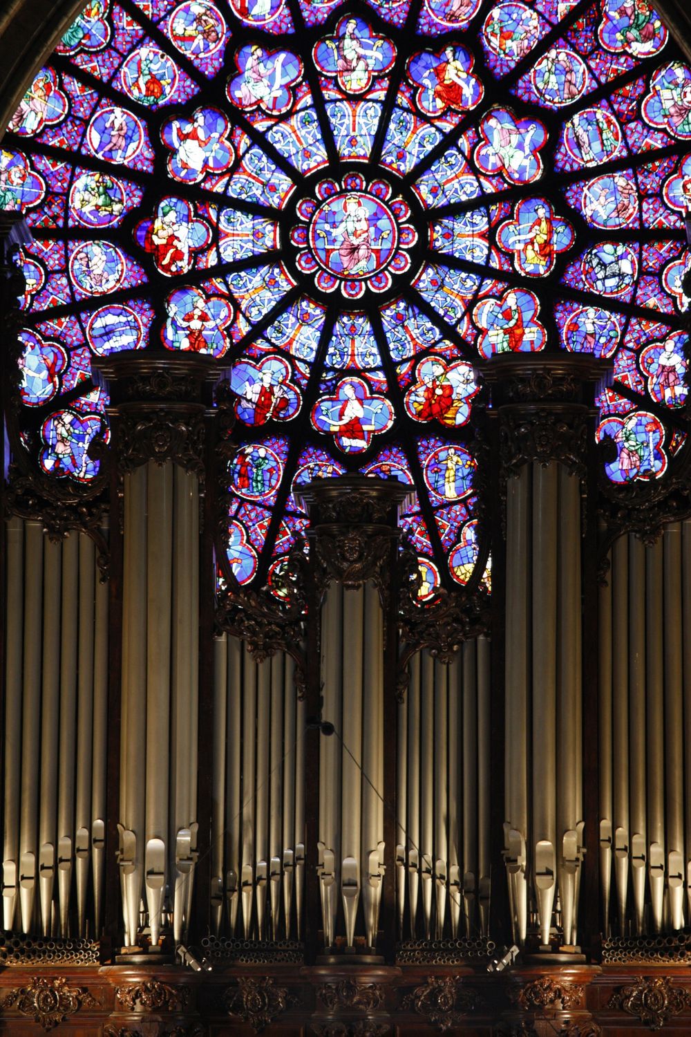 Những báu vật bên trong Nhà thờ Đức Bà Paris - Ảnh 3