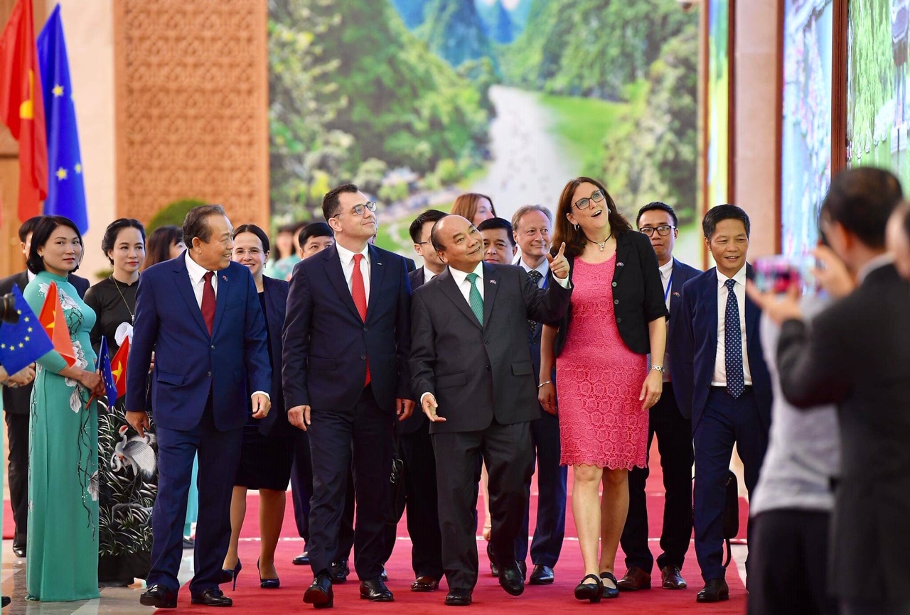 Hiệp định EVFTA và Hiệp định IPA giữa Việt Nam và Liên minh Châu Âu đã được ký kết - Ảnh 3
