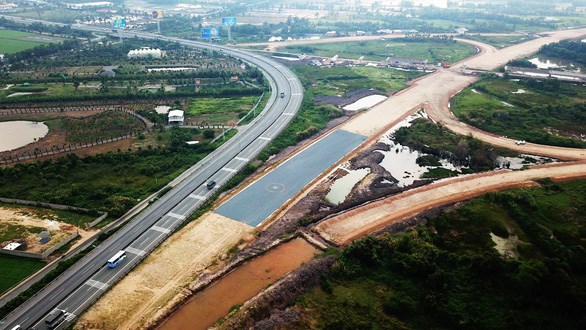 Đường cao tốc Trung Lương - Mỹ Thuận thuộc đường cao tốc Bắc - Nam (Ảnh: Tuổi trẻ)