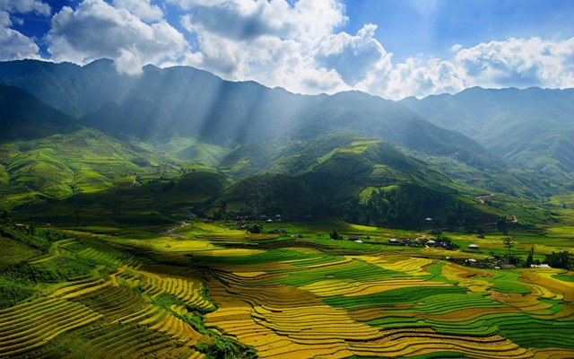 Điểm du lịch lý tưởng ở Việt Nam vào tháng 7 - Ảnh 2