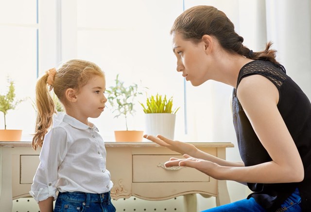 Các nhà tâm lý học chỉ ra 7 sai lầm lớn nhất trong cách nuôi dạy con - Ảnh 3