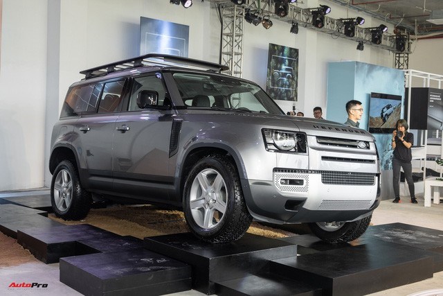 Land Rover Defender 2020 trình làng với giá từ dưới 4 tỷ đồng - Ảnh 1