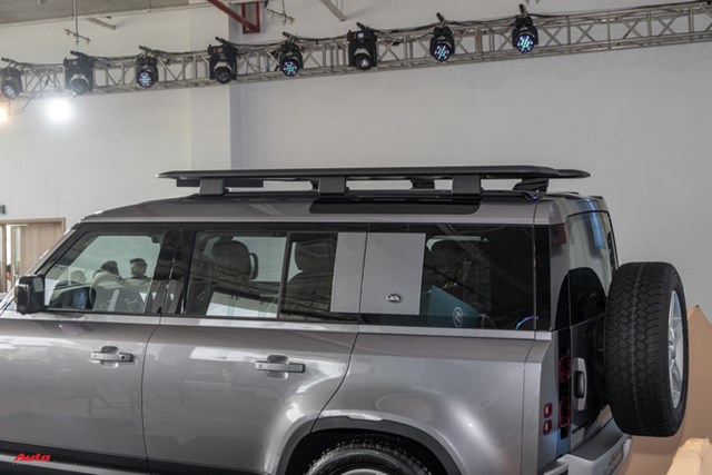 Land Rover Defender 2020 trình làng với giá từ dưới 4 tỷ đồng - Ảnh 9