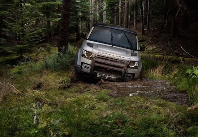 Land Rover Defender 2020 trình làng với giá từ dưới 4 tỷ đồng - Ảnh 11