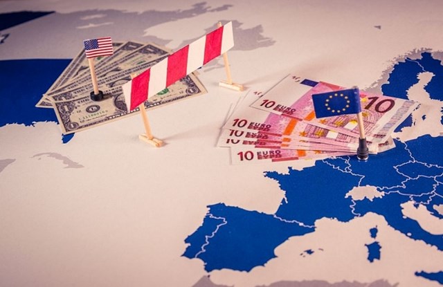 EU xem xét áp thuế trả đũa đối với hàng xuất khẩu trị giá 4 tỷ USD của Mỹ - Ảnh 1