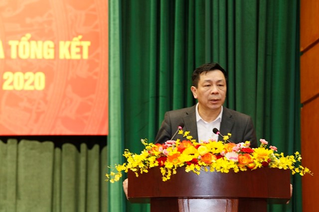 Đồng chí Nguyễn Hữu Thân – Phó bí thư thường trực Đảng ủy Bộ Tài chính phát biểu tại Hội nghị