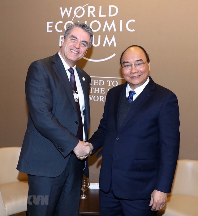 Thủ tướng Nguyễn Xuân Phúc tiếp Tổng Giám đốc Tổ chức Thương mại thế giới (WTO) Roberto Azevêdo.