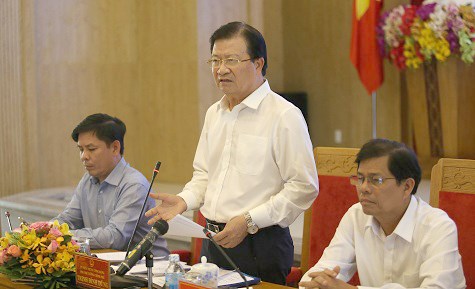 Ph&oacute; Thủ tướng Trịnh Đ&igrave;nh Dũng ph&aacute;t biểu chỉ đạo.