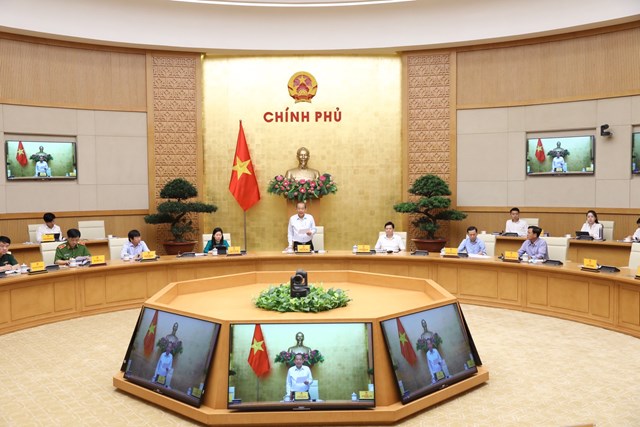 Phó Thủ tướng Trương Hòa Bình phát biểu kết luận hội nghị. 