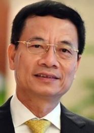 Bộ trưởng Nguyễn Mạnh H&ugrave;ng.
