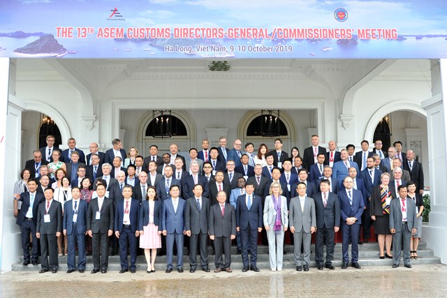C&aacute;c đại biểu tham dự Hội nghị Tổng cục trưởng Hải quan ASEM lần thứ 13 (ASEM 13) tại Việt Nam.