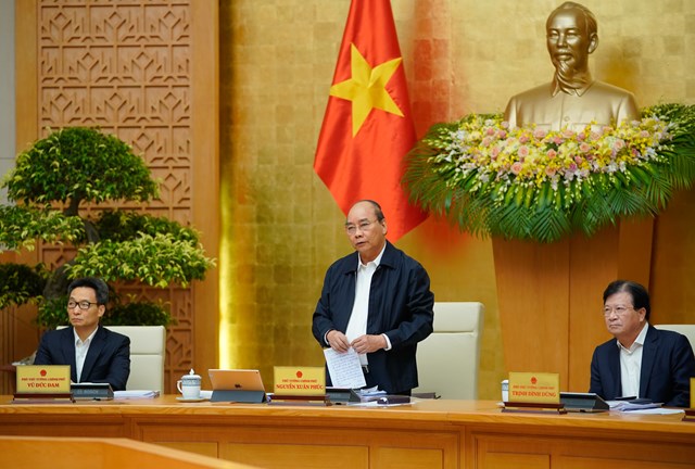 Thủ tướng Nguyễn Xuân Phúc phát biểu chỉ đạo.