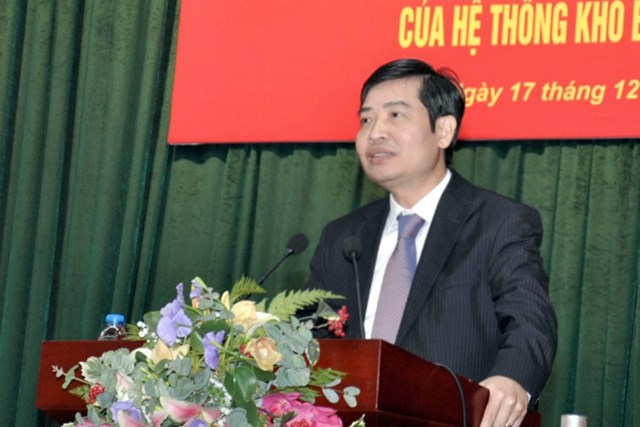 Tổng giám đốc KBNN Tạ Anh Tuấn tiếp thu ý kiến chỉ đạo.