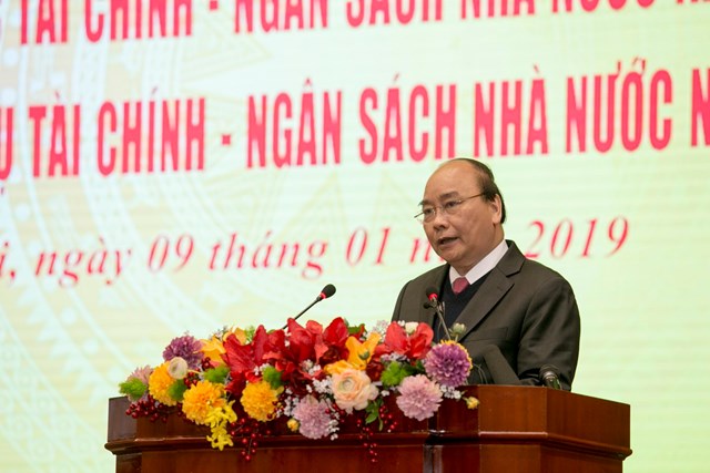 Thủ tướng Nguyễn Xu&acirc;n Ph&uacute;c ph&aacute;t biểu chỉ đạo tại Hội nghị.