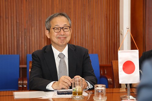 &nbsp;T&acirc;n Đại sứ Nhật Bản tại Việt Nam Yamada Takio ph&aacute;t biểu tại buổi tiếp. Nguồn: TBTC