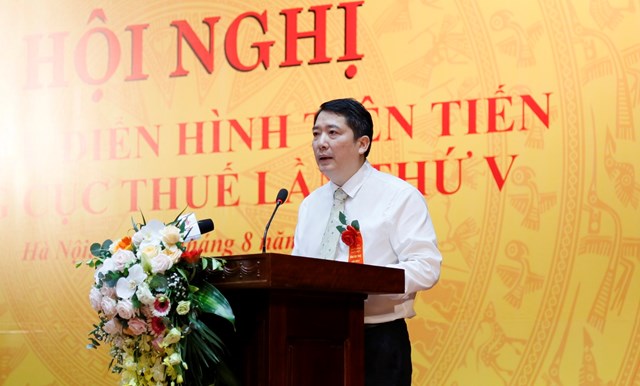 Tổng cục trưởng Tổng cục Thuế Cao Anh Tuấn ph&aacute;t biểu tại hội nghị.