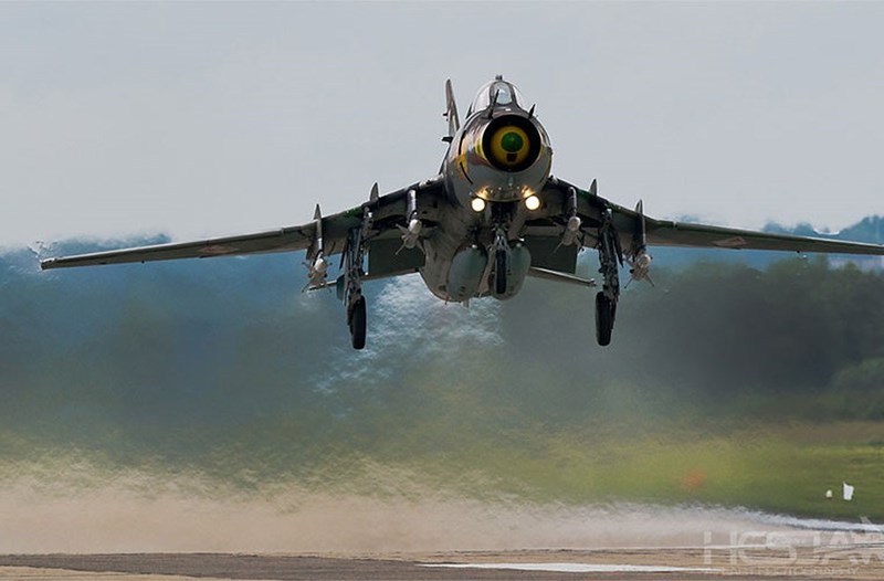 Sức mạnh "đôi cánh ma thuật" cường kích Su-22 của Việt Nam - Ảnh 17