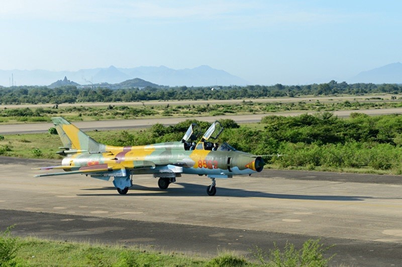 Sức mạnh "đôi cánh ma thuật" cường kích Su-22 của Việt Nam - Ảnh 5
