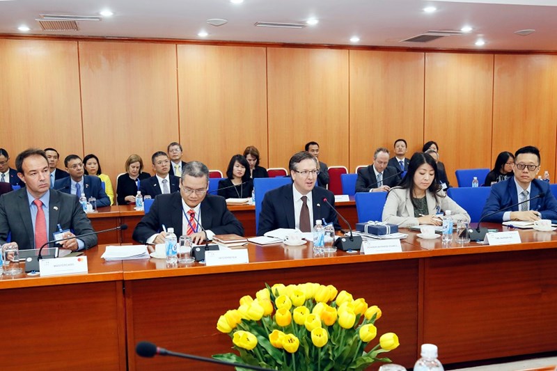 Ông Michale Michalak khẳng định USABC sẽ tiếp tục là cầu nối giữa các DN tại Hoa Kỳ. với Việt Nam