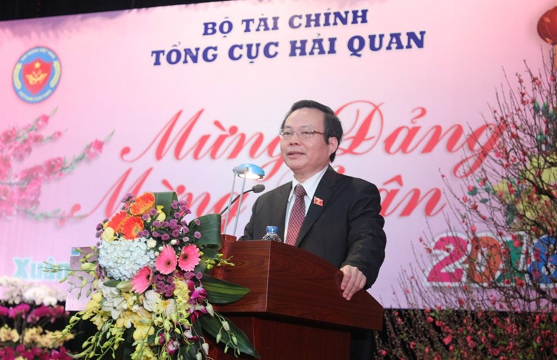 Phó Chủ tịch Quốc hội Phùng Quốc Hiển chúc Tết cán bộ, công chức, viên chức Tổng cục Hải quan - Ảnh 1
