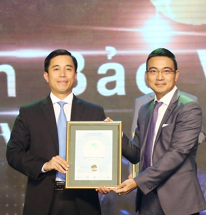 Bảo Việt là doanh nghiệp duy nhất trong nước cả 2 lĩnh vực bảo hiểm nhân thọ và phi nhân thọ đều giữ vị trí số 1 thị trường.