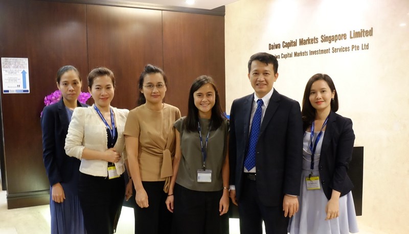 Đoàn công tác tại Singapore tham dự Hội thảo “HOSE-Daiwa Vietnam Corporate Day 2017”.