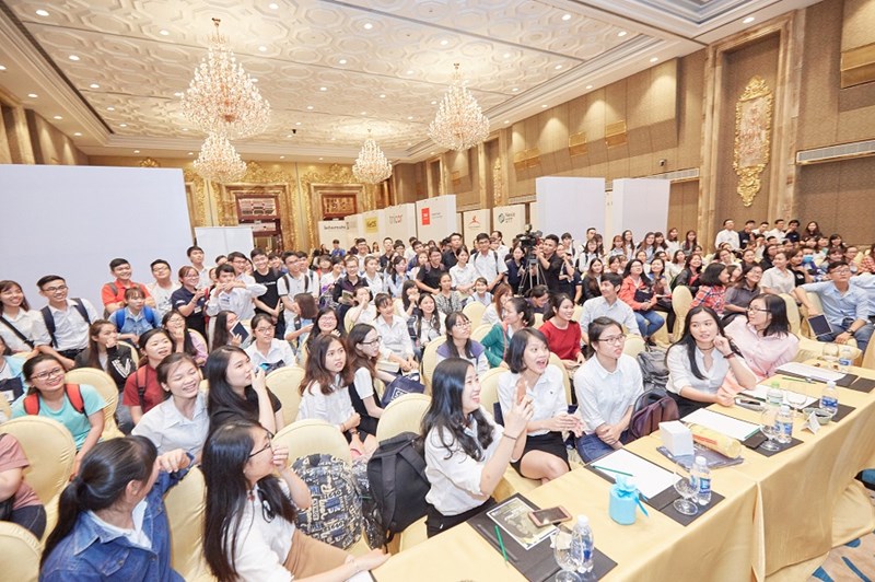 Các bạn sinh viên đã rất phấn khởi tham dự Buổi Phổ biến Thông tin Trở thành Hội viên CPA Úc tại Sự kiện ‘CPA Australia Careers 2017’ tại Tp.HCM vào 30/09 vừa qua.