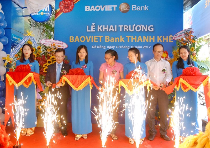 Lễ cắt băng khai trương Phòng Giao dịch Thanh Khê, TP. Đà Nẵng.