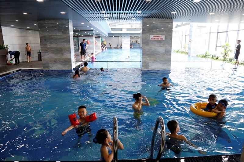 Bể bơi của Riverside Garden cũng đi vào hoạt động