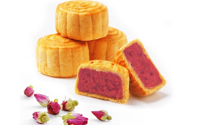 Rose Purée: Mang hương vị hoa hồng là bánh trung thu Mini Rose Purée của Cuisine Cuisine, Hong Kong.