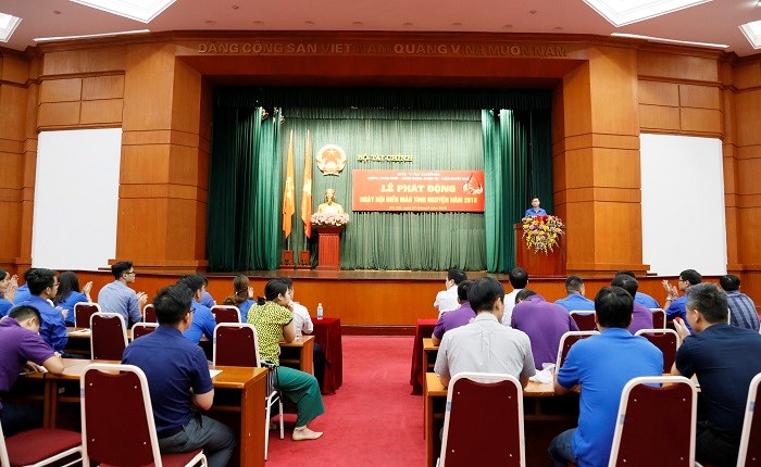 Toàn cảnh Lễ phát động Ngày hội Hiến máu tình nguyện 2018 của Bộ Tài chính.
