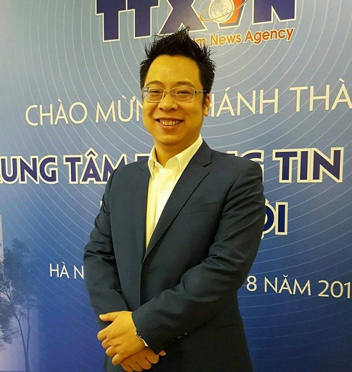 Phóng viên Danh Tùng