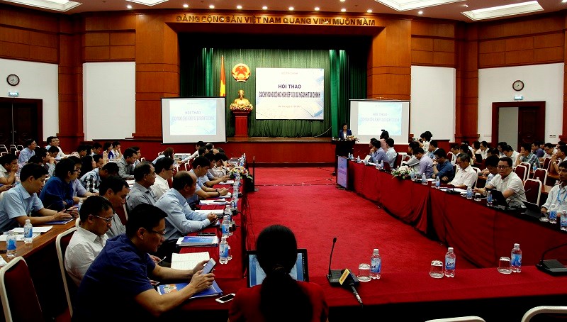 Hội thảo thu hút sự thạm gia của đông đảo các chuyên gia đầu ngành về lĩnh vực CNTT.