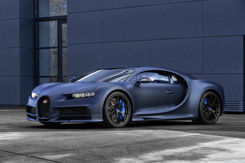 2. Bugatti Chiron - 701.140 lượt​