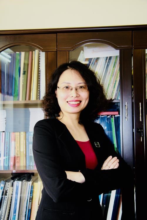 Bà Tạ Thanh Bình - Vụ trưởng Vụ Phát triển Thị trường Chứng khoán, Ủy ban Chứng khoán Nhà nước