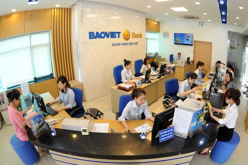 Giao dịch tiết kệm tại BAOVIET Bank.