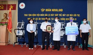Novaland tặng trang thiết bị y tế đến Bệnh viện Nhân dân 115