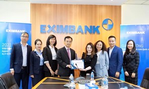 JP Morgan trao giải thưởng chất lượng thanh toán quốc tế xuất sắc cho Eximbank 