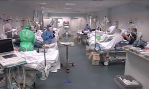 [Video] Bên trong bệnh viện quá tải ở Italy