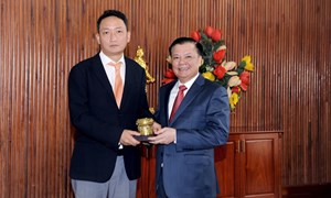 Bộ trưởng Đinh Tiến Dũng tiếp tân Đại sứ Hàn Quốc tại Việt Nam
