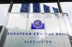 Chủ tịch ECB kêu gọi triển khai gói kích thích kinh tế 750 tỷ euro