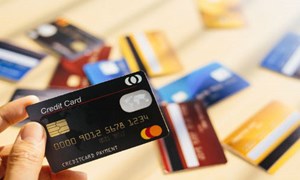 [Infographics] Cách sử dụng thẻ tín dụng hiệu quả