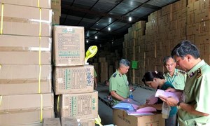 18 kho hàng tại TP. Hồ Chí Minh nghi chứa hàng lậu, hàng cấm