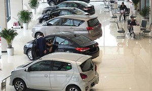 Đầu tháng 9, thị trường ôtô Việt Nam dồn dập đón nhận 