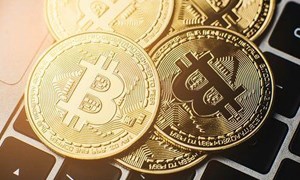 Bitcoin đang âm thầm vươn tới mức cao kỷ lục, chuyên gia dự đoán sẽ đạt 300.000 USD năm 2021